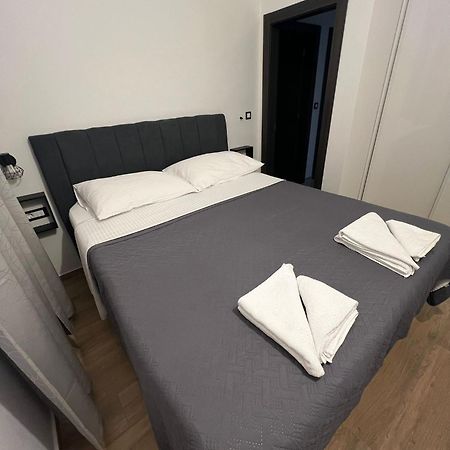 Apartmani Karla Paklenica Стариград-Пакленица Екстериор снимка