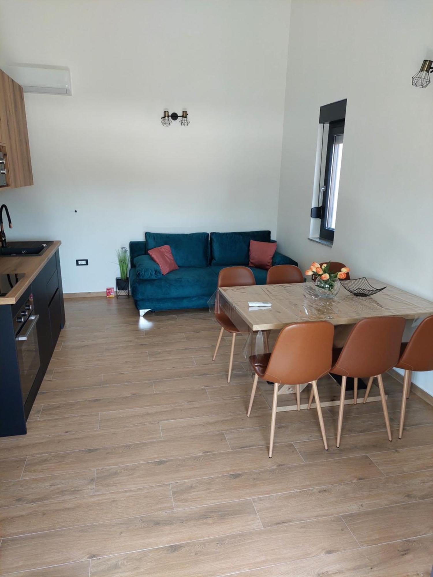 Apartmani Karla Paklenica Стариград-Пакленица Екстериор снимка