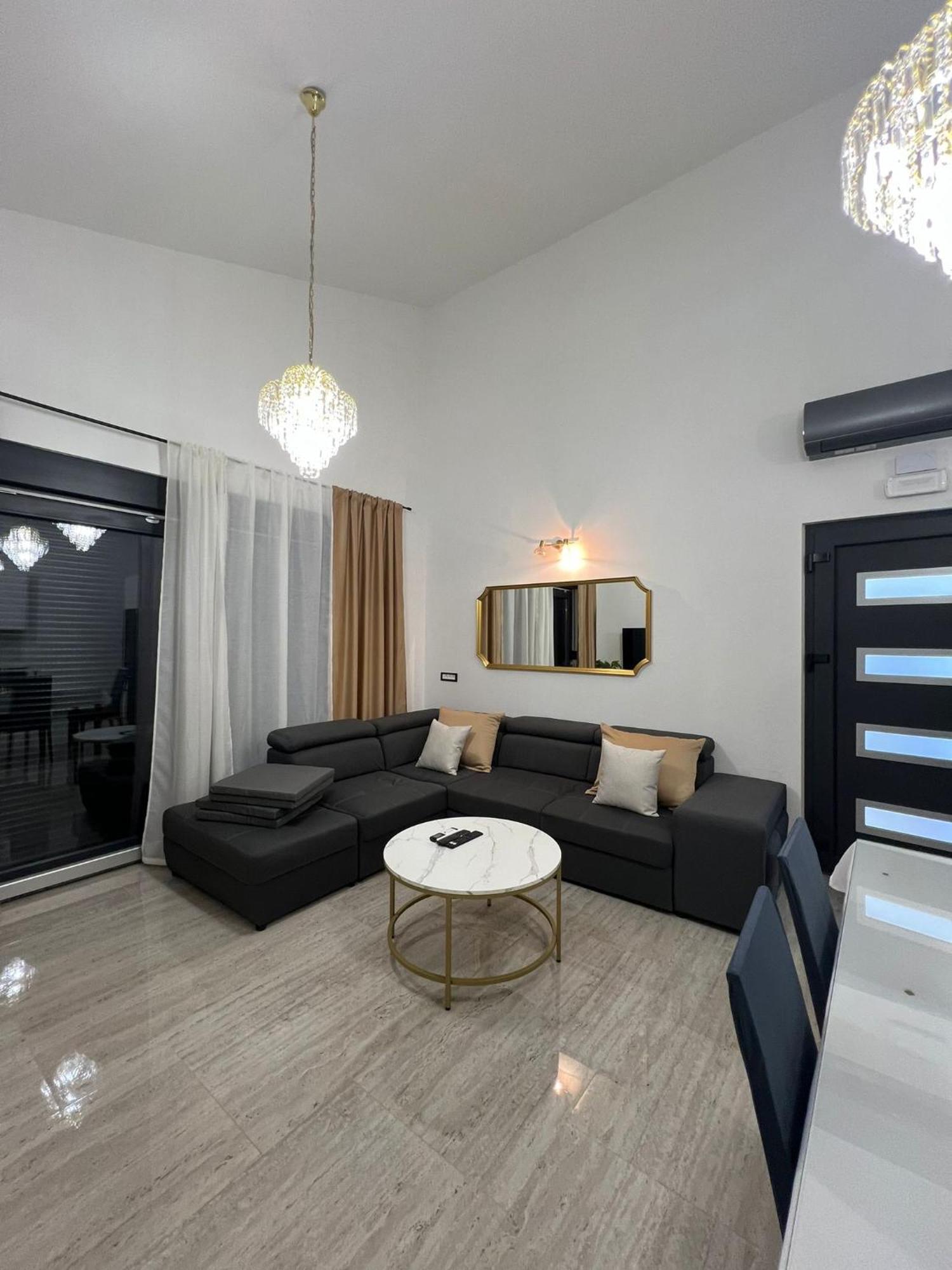 Apartmani Karla Paklenica Стариград-Пакленица Екстериор снимка